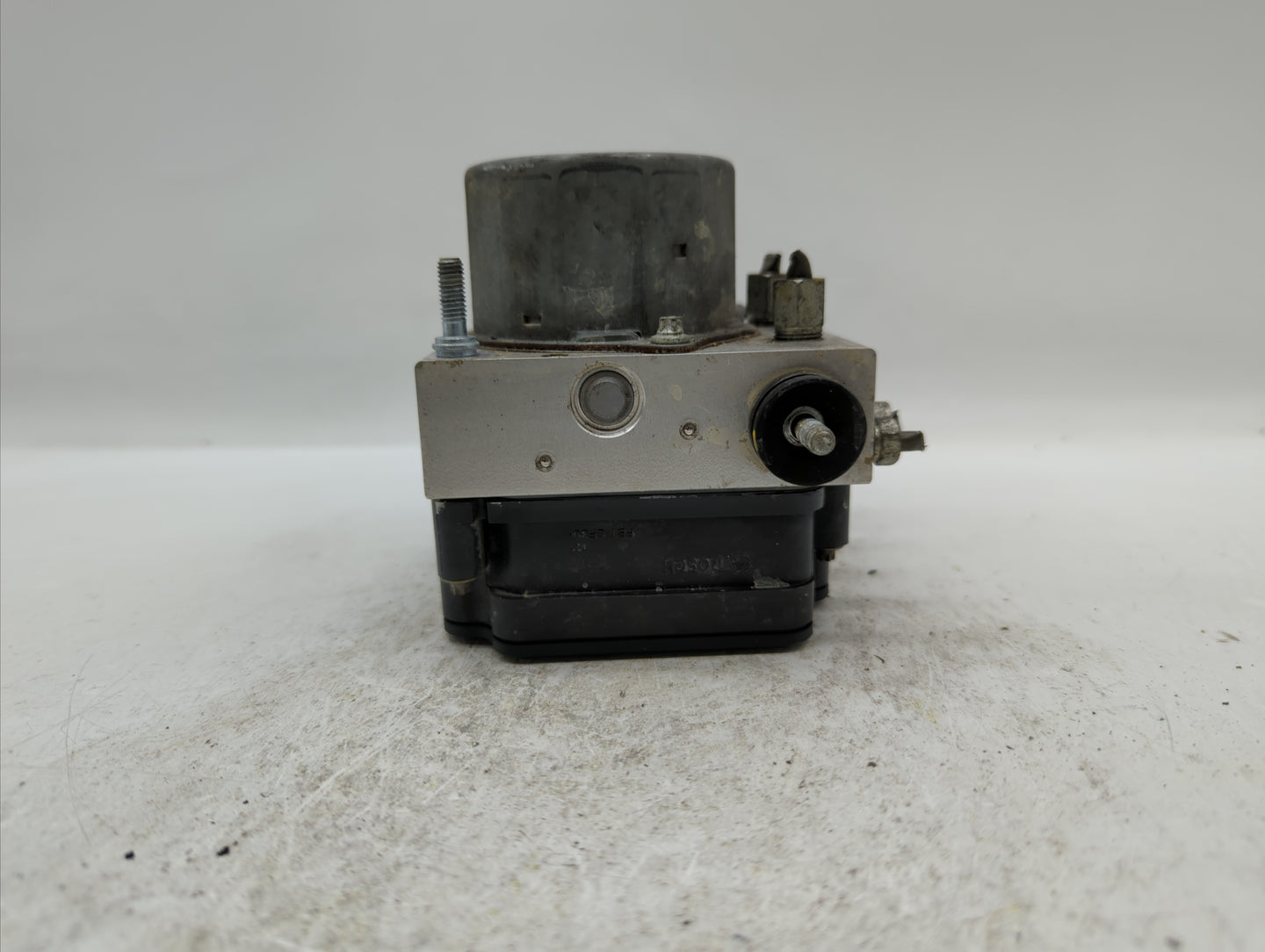 2017-2018 Nissan Altima ABS Pump Control Module Replacement P/N:47660 9HU0A 47660 9HS0A Fits Fits 2017 2018 OEM Used Auto Pa