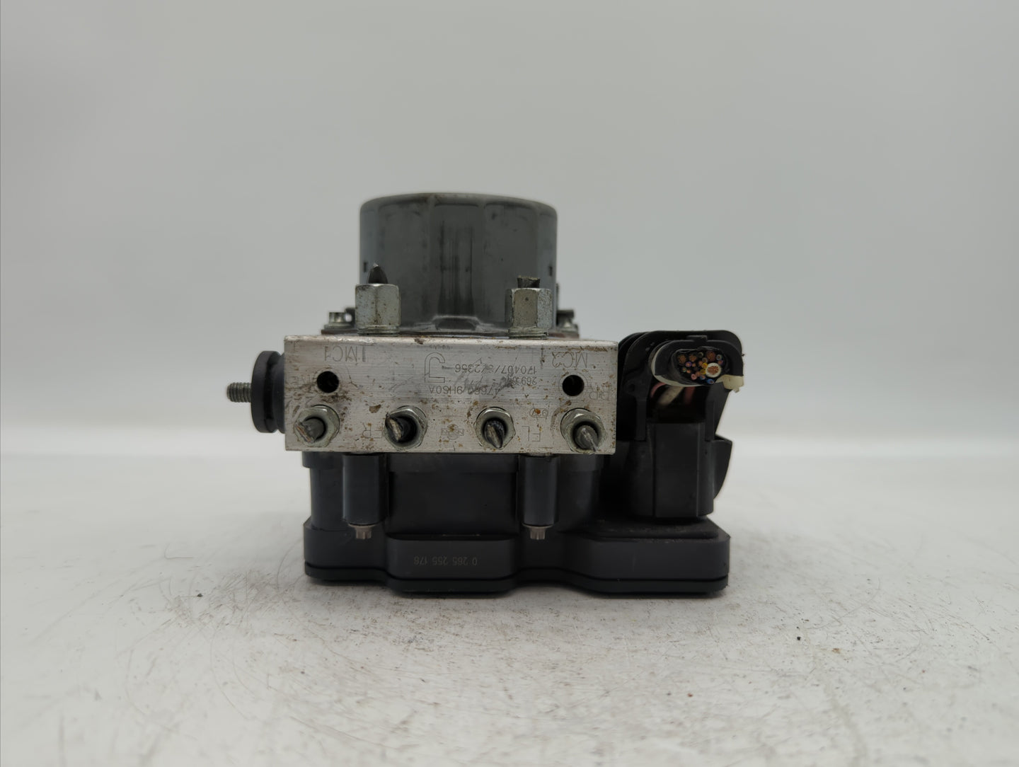 2017-2018 Nissan Altima ABS Pump Control Module Replacement P/N:47660 9HU0A 47660 9HS0A Fits Fits 2017 2018 OEM Used Auto Pa