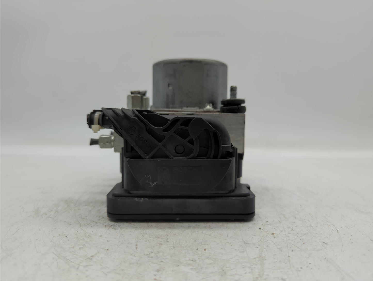 2017-2018 Nissan Altima ABS Pump Control Module Replacement P/N:47660 9HU0A 47660 9HS0A Fits Fits 2017 2018 OEM Used Auto Pa