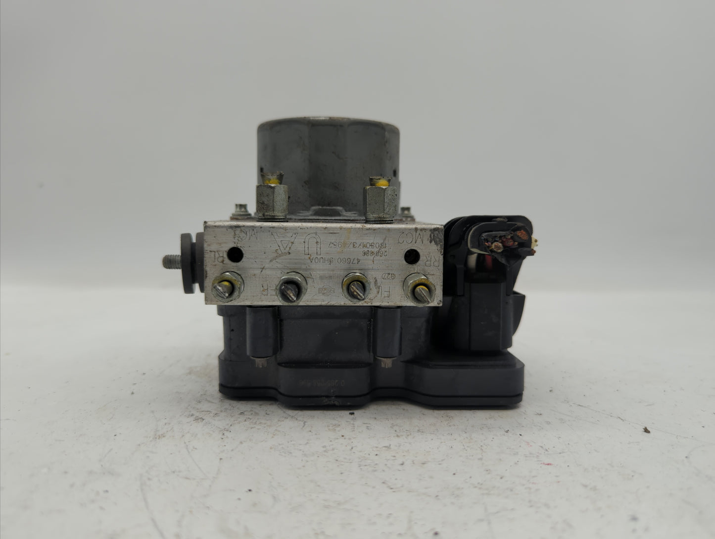 2017-2018 Nissan Altima ABS Pump Control Module Replacement P/N:47660 9HU0A 47660 9HS0A Fits Fits 2017 2018 OEM Used Auto Pa