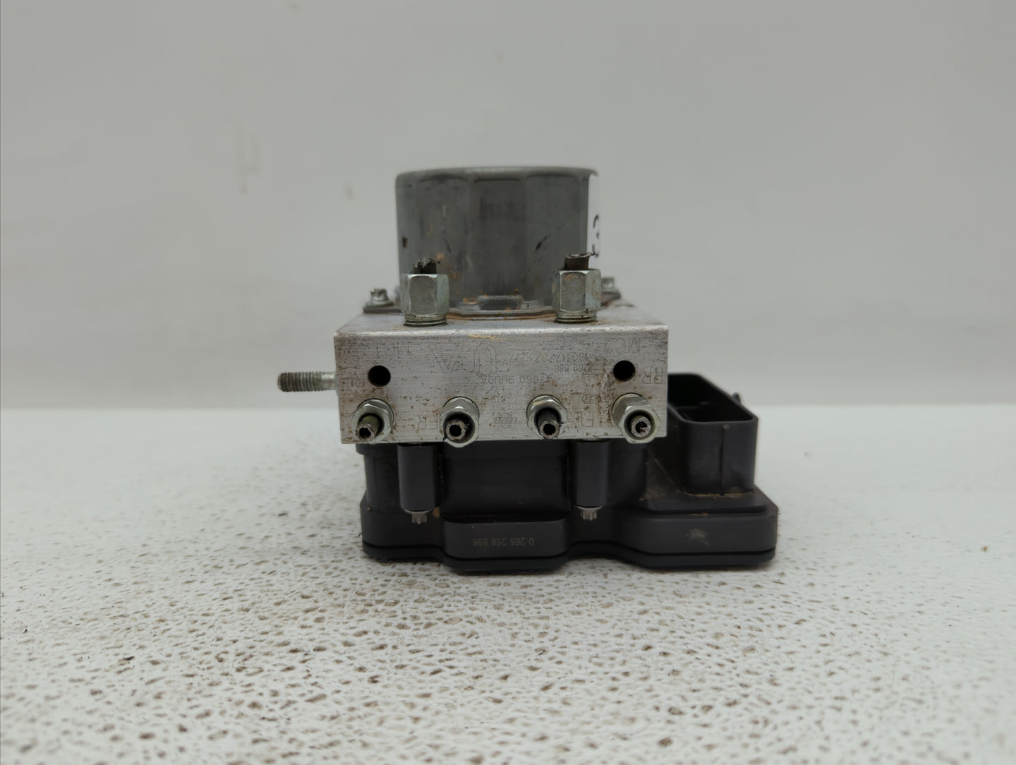 2017-2018 Nissan Altima ABS Pump Control Module Replacement P/N:P68183803AC 47660 9HU0A, 47660 9HS0A Fits Fits 2017 2018 OEM