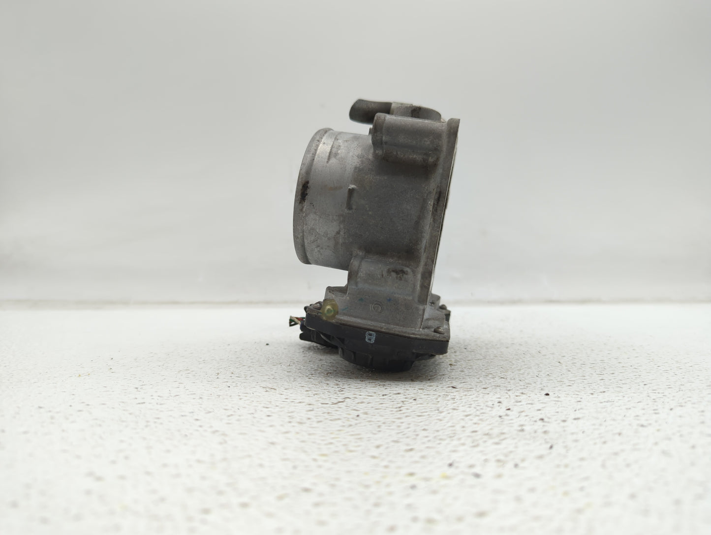 2013-2018 Nissan Altima Throttle Body P/N:3TA60-01 C 3TA60-01 B, 3TA60-01 A Fits Fits 2013 2014 2015 2016 2017 2018 2019 OEM