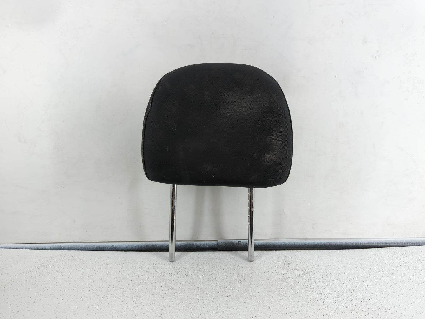 2018 Nissan Altima Headrest Head Rest Front Driver Passenger Seat Fits OEM Used Auto Parts - Oemusedautoparts1.com