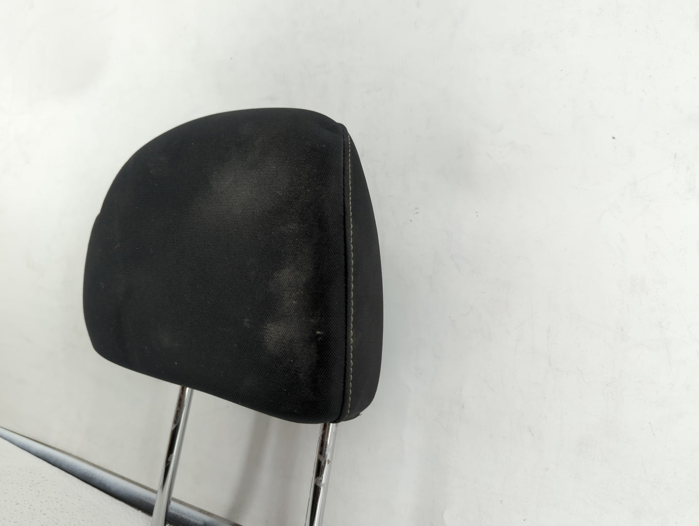2018 Nissan Altima Headrest Head Rest Front Driver Passenger Seat Fits OEM Used Auto Parts - Oemusedautoparts1.com
