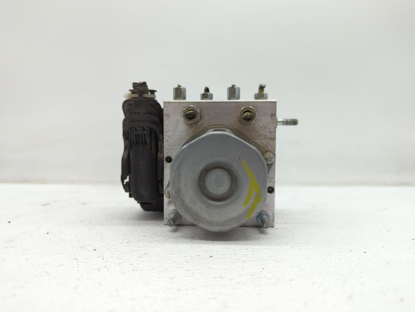 2017-2018 Nissan Altima ABS Pump Control Module Replacement P/N:P68183803AC 47660 9HU0A, 47660 9HS0A Fits Fits 2017 2018 OEM