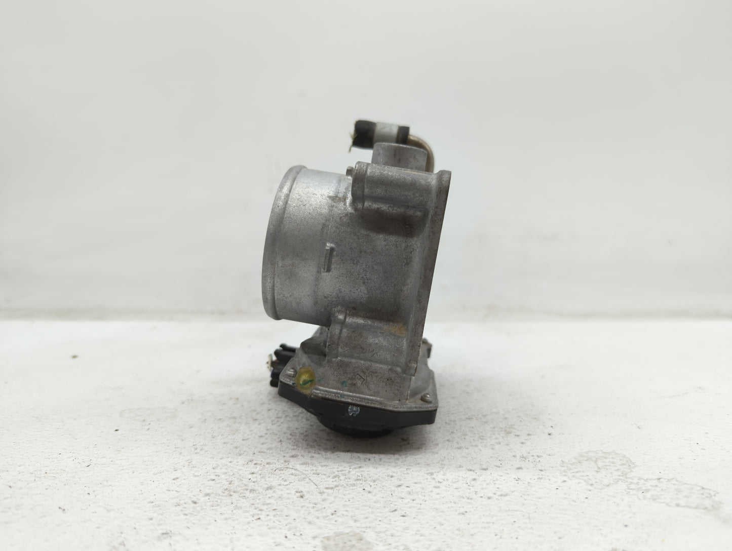 2013-2018 Nissan Altima Throttle Body P/N:3TA60-01 C 3TA60-01 B, 3TA60-01 A Fits Fits 2013 2014 2015 2016 2017 2018 2019 OEM