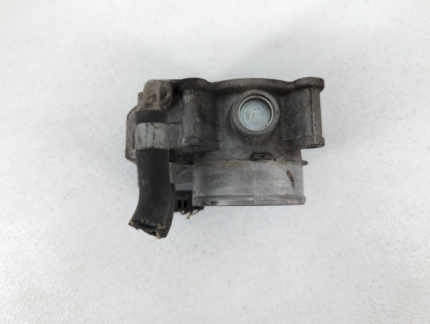 2013-2018 Nissan Altima Throttle Body P/N:3TA60-01 C 3TA60-01 B, 3TA60-01 A Fits Fits 2013 2014 2015 2016 2017 2018 2019 OEM