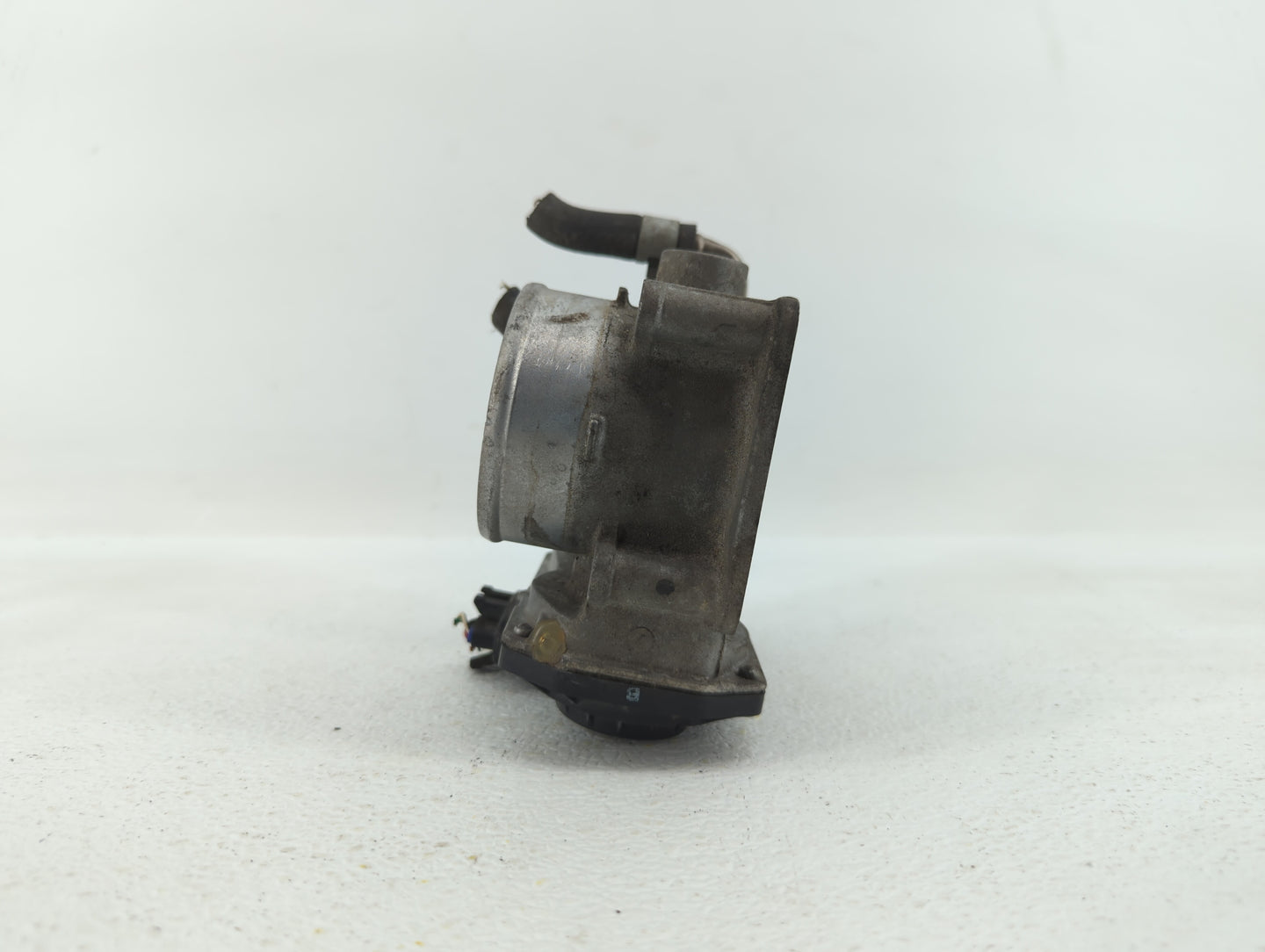 2013-2018 Nissan Altima Throttle Body P/N:3TA60-01 C 3TA60-01 B, 3TA60-01 A Fits Fits 2013 2014 2015 2016 2017 2018 2019 OEM