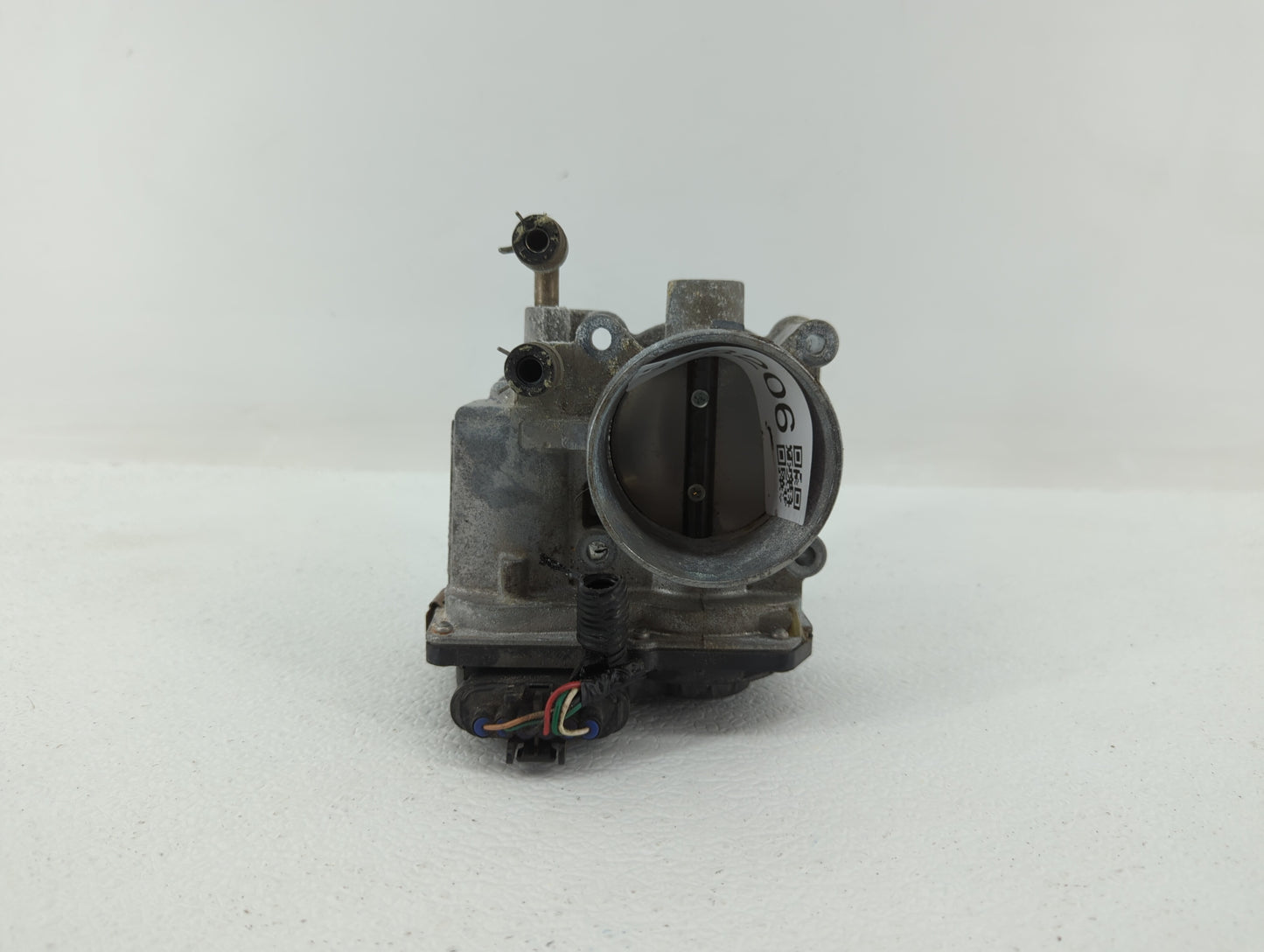 2013-2018 Nissan Altima Throttle Body P/N:3TA60-01 C 3TA60-01 B, 3TA60-01 A Fits Fits 2013 2014 2015 2016 2017 2018 2019 OEM