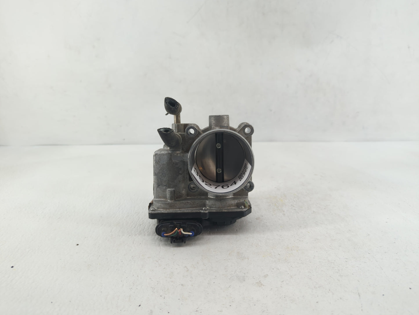2013-2018 Nissan Altima Throttle Body P/N:3TA60-01 C 3TA60-01 B, 3TA60-01 A Fits Fits 2013 2014 2015 2016 2017 2018 2019 OEM
