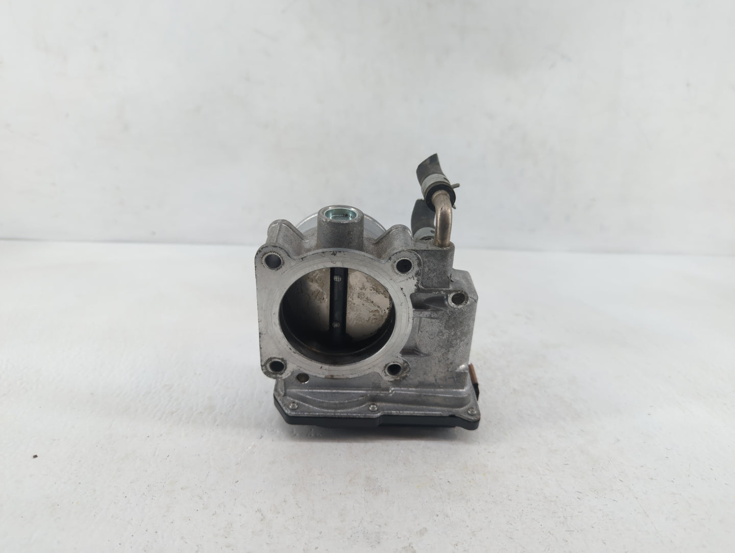 2013-2018 Nissan Altima Throttle Body P/N:3TA60-01 C 3TA60-01 B, 3TA60-01 A Fits Fits 2013 2014 2015 2016 2017 2018 2019 OEM