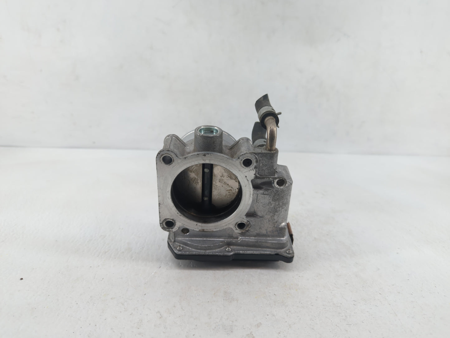 2013-2018 Nissan Altima Throttle Body P/N:3TA60-01 C 3TA60-01 B, 3TA60-01 A Fits Fits 2013 2014 2015 2016 2017 2018 2019 OEM