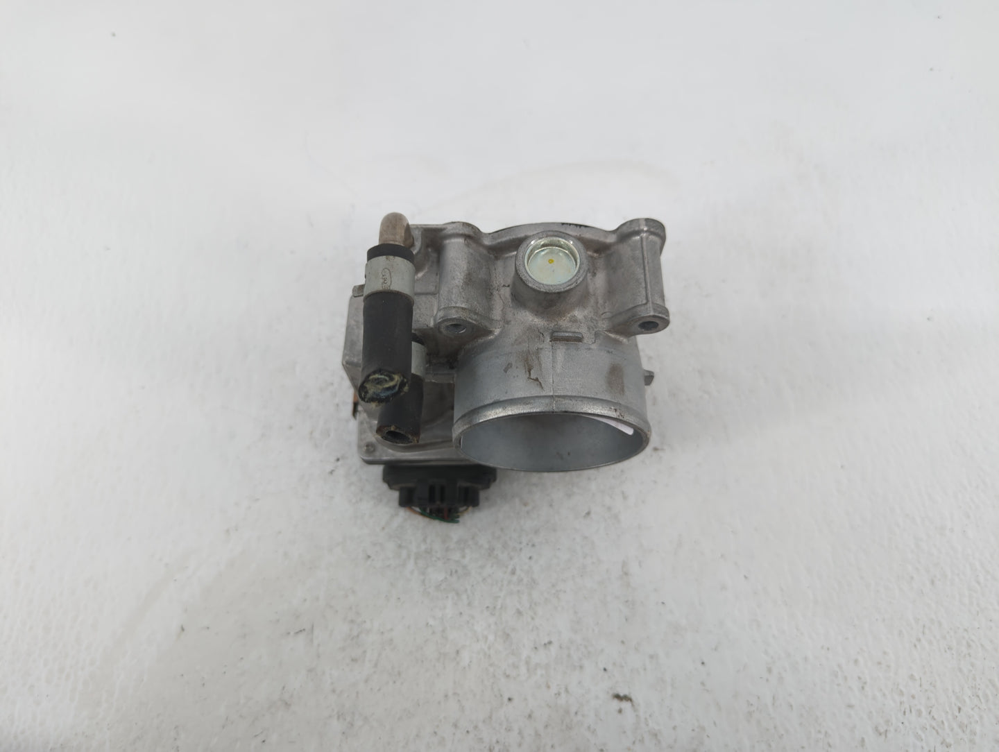 2013-2018 Nissan Altima Throttle Body P/N:3TA60-01 C 3TA60-01 B, 3TA60-01 A Fits Fits 2013 2014 2015 2016 2017 2018 2019 OEM