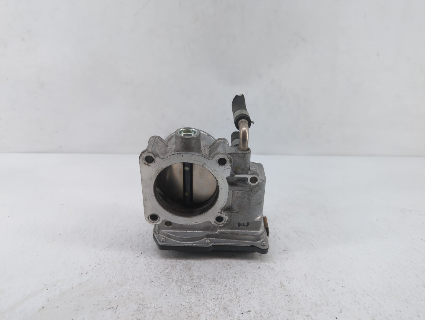 2013-2018 Nissan Altima Throttle Body P/N:3TA60-01 C 3TA60-01 B, 3TA60-01 A Fits Fits 2013 2014 2015 2016 2017 2018 2019 OEM
