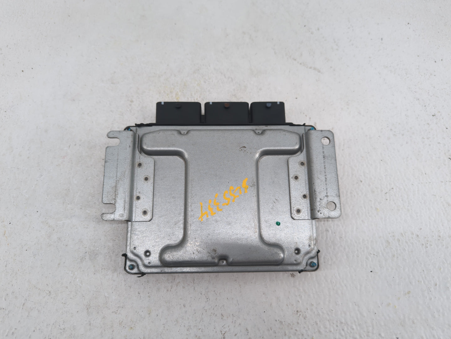 2018 Nissan Altima PCM Engine Control Computer ECU ECM PCU OEM P/N:BEM40K-300 A2 Fits OEM Used Auto Parts - Oemusedautoparts