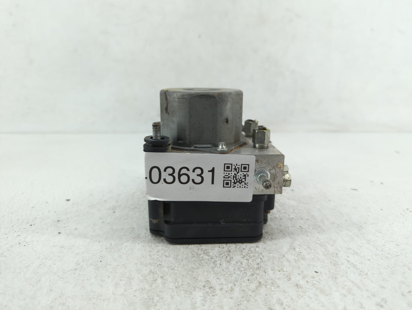 2017-2018 Nissan Altima ABS Pump Control Module Replacement P/N:47660 9HU0A 47660 9HS0A Fits Fits 2017 2018 OEM Used Auto Pa