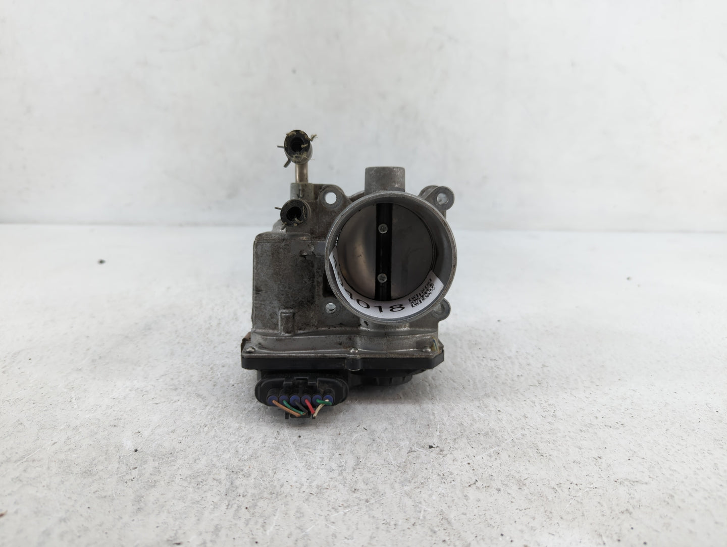 2013-2018 Nissan Altima Throttle Body P/N:3TA60-01 C 3TA60-01 B, 3TA60-01 A Fits Fits 2013 2014 2015 2016 2017 2018 2019 OEM