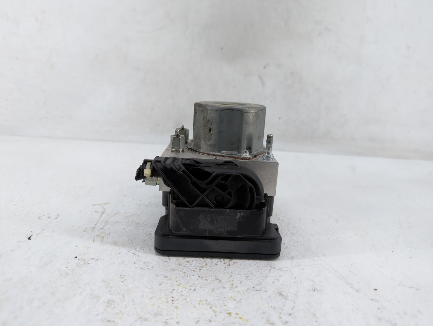 2017-2018 Nissan Altima ABS Pump Control Module Replacement P/N:47660 9HU0A 47660 9HS0A Fits Fits 2017 2018 OEM Used Auto Pa