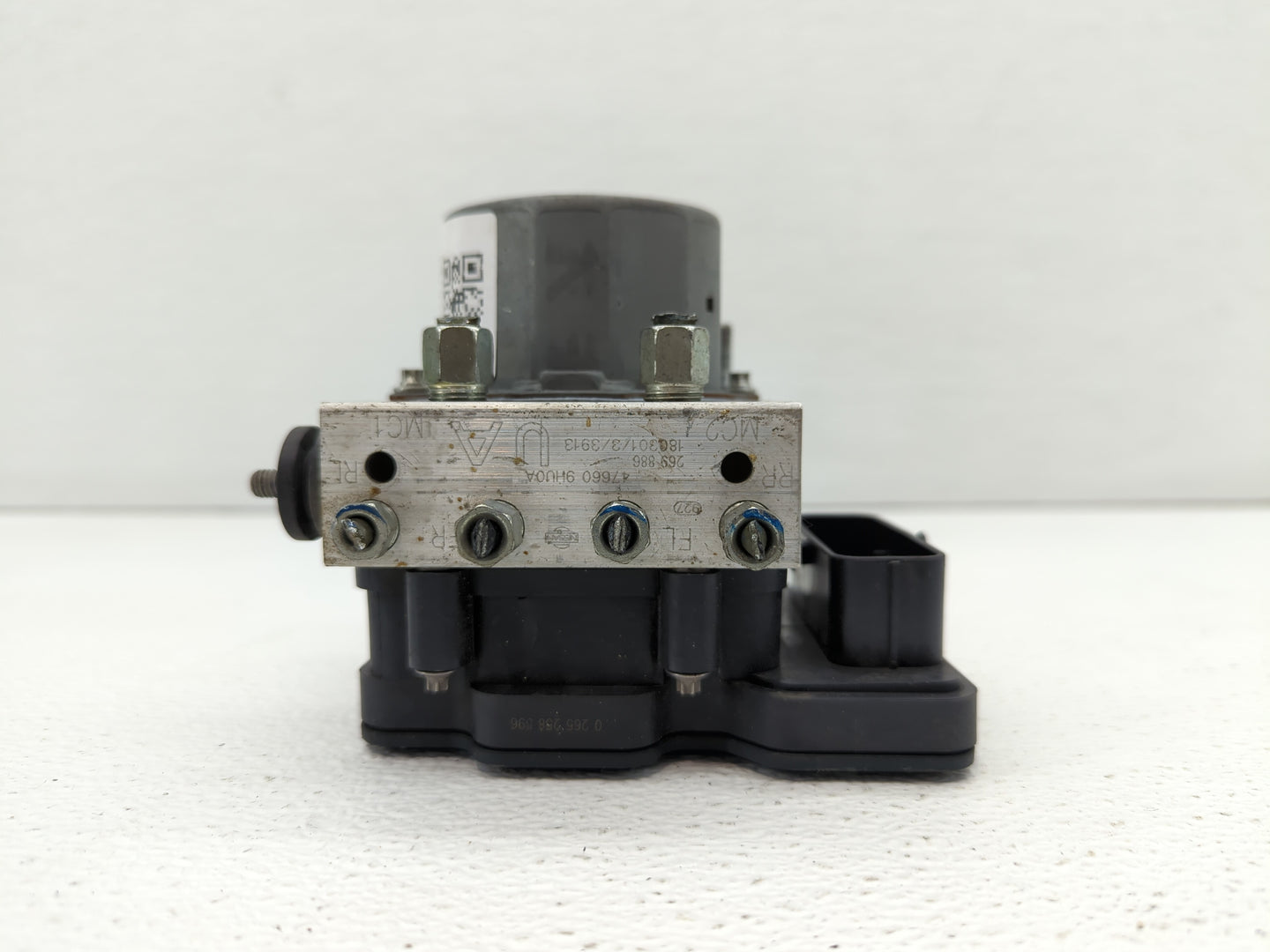 2017-2018 Nissan Altima ABS Pump Control Module Replacement P/N:47660 9HU0A 47660 9HS0A Fits Fits 2017 2018 OEM Used Auto Pa
