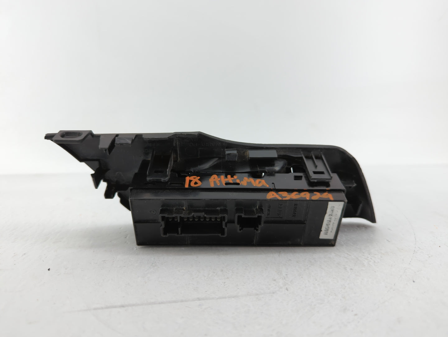 2013-2018 Nissan Altima Master Power Window Switch Replacement Driver Side Left P/N:80961 3TA0X 25401 3TA5A Fits OEM Used Au