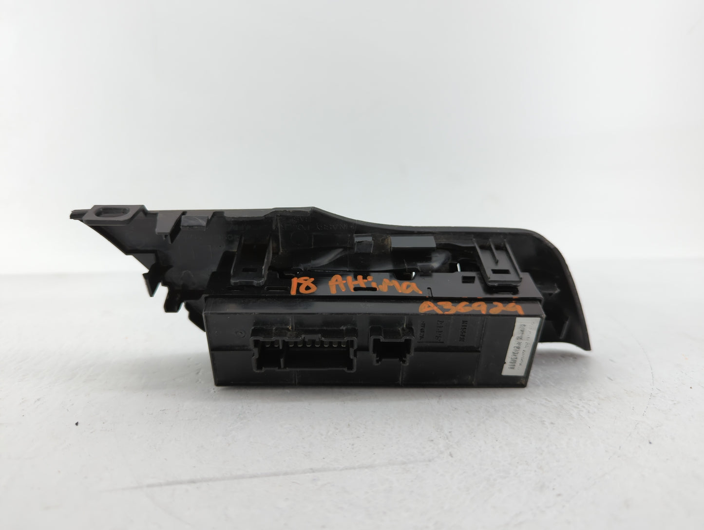 2013-2018 Nissan Altima Master Power Window Switch Replacement Driver Side Left P/N:80961 3TA0X 25401 3TA5A Fits OEM Used Au