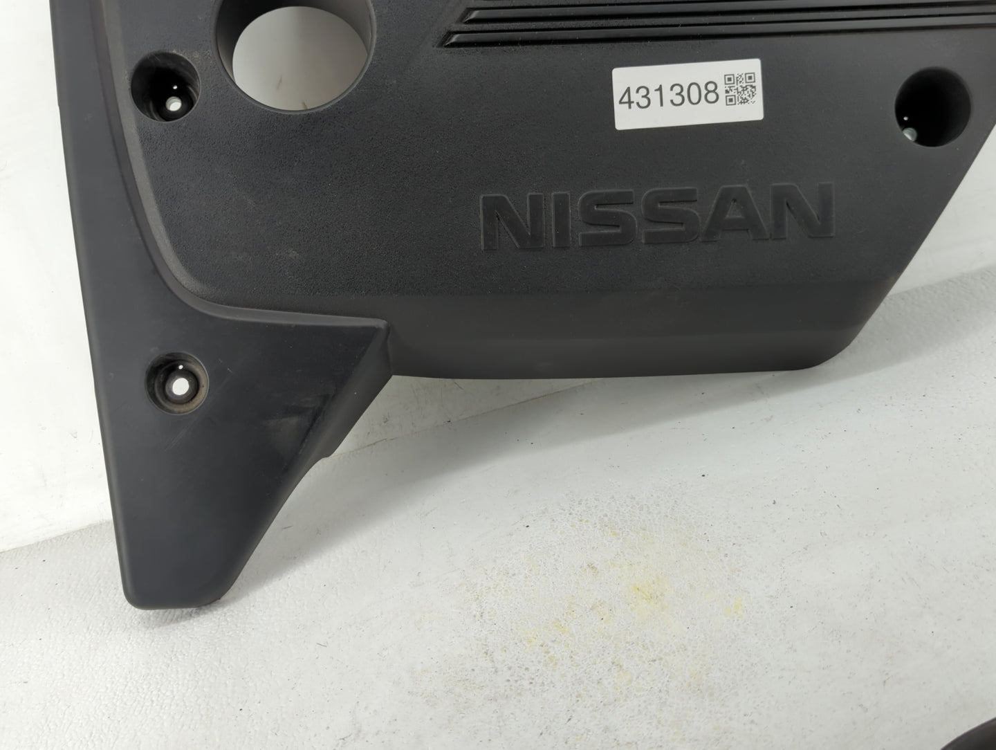 2018 Nissan Altima Engine Cover - Oemusedautoparts1.com