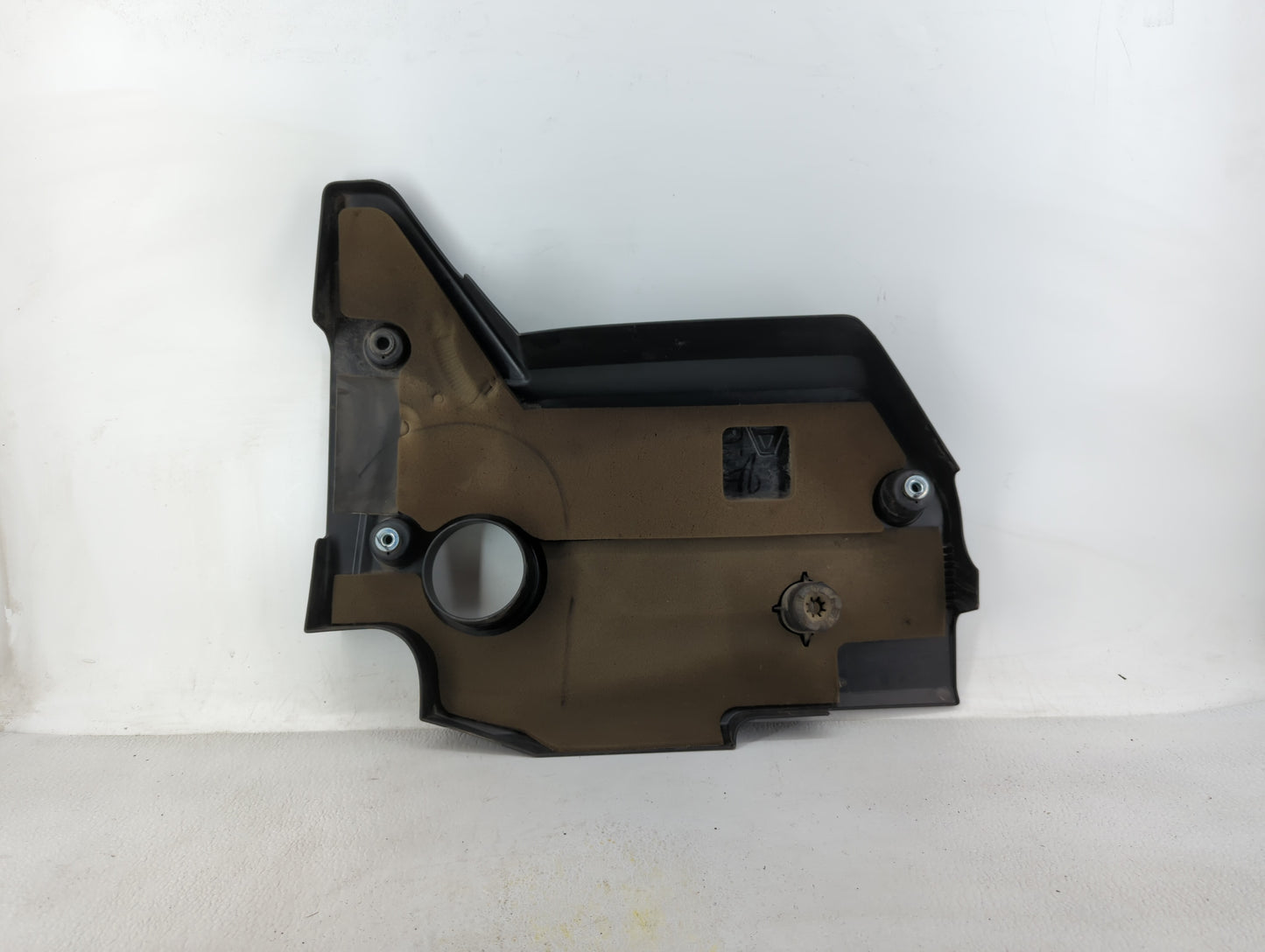 2018 Nissan Altima Engine Cover - Oemusedautoparts1.com