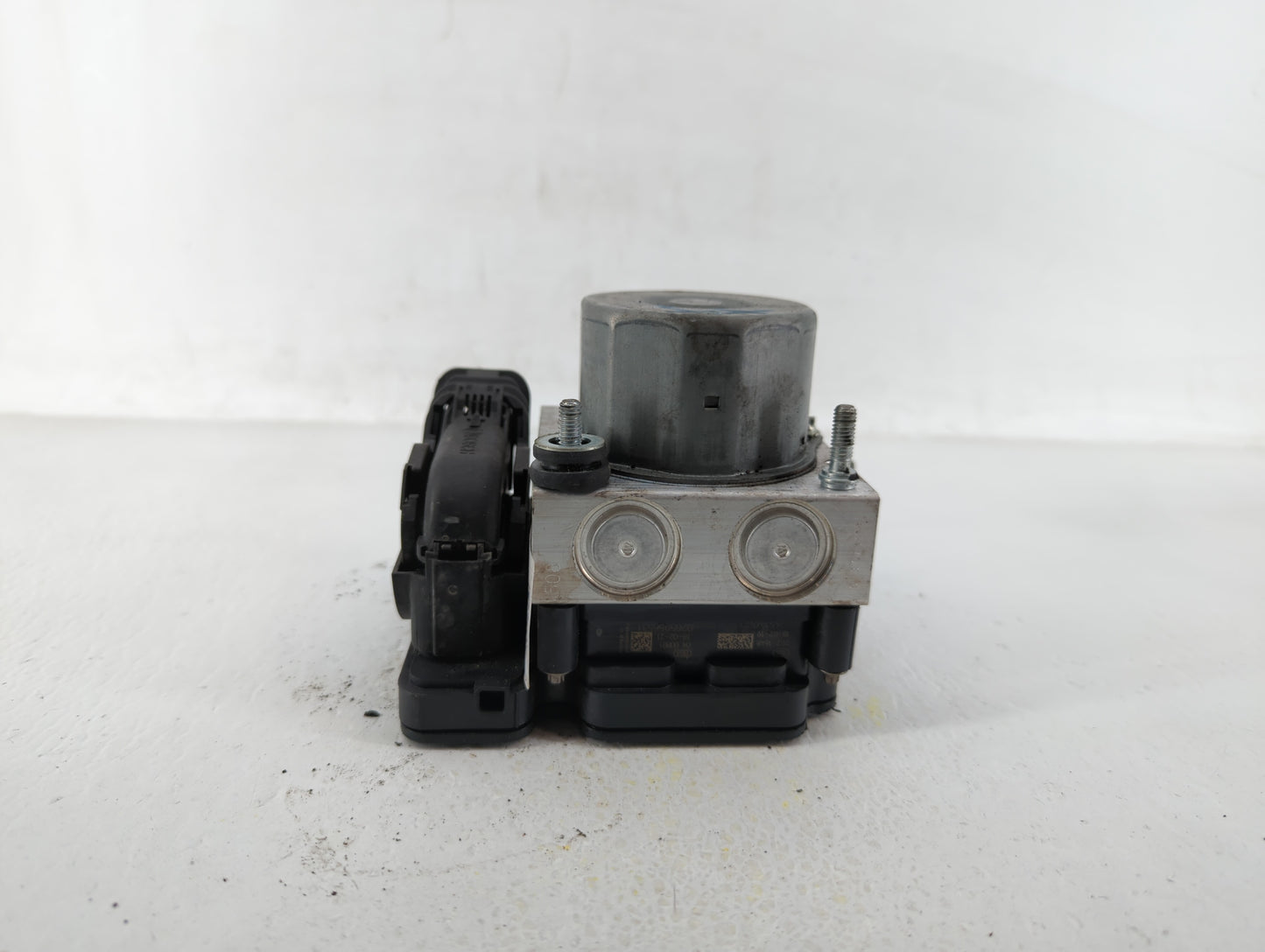 2017-2018 Nissan Altima ABS Pump Control Module Replacement P/N:47660 9HU0A 47660 9HS0A Fits Fits 2017 2018 OEM Used Auto Pa