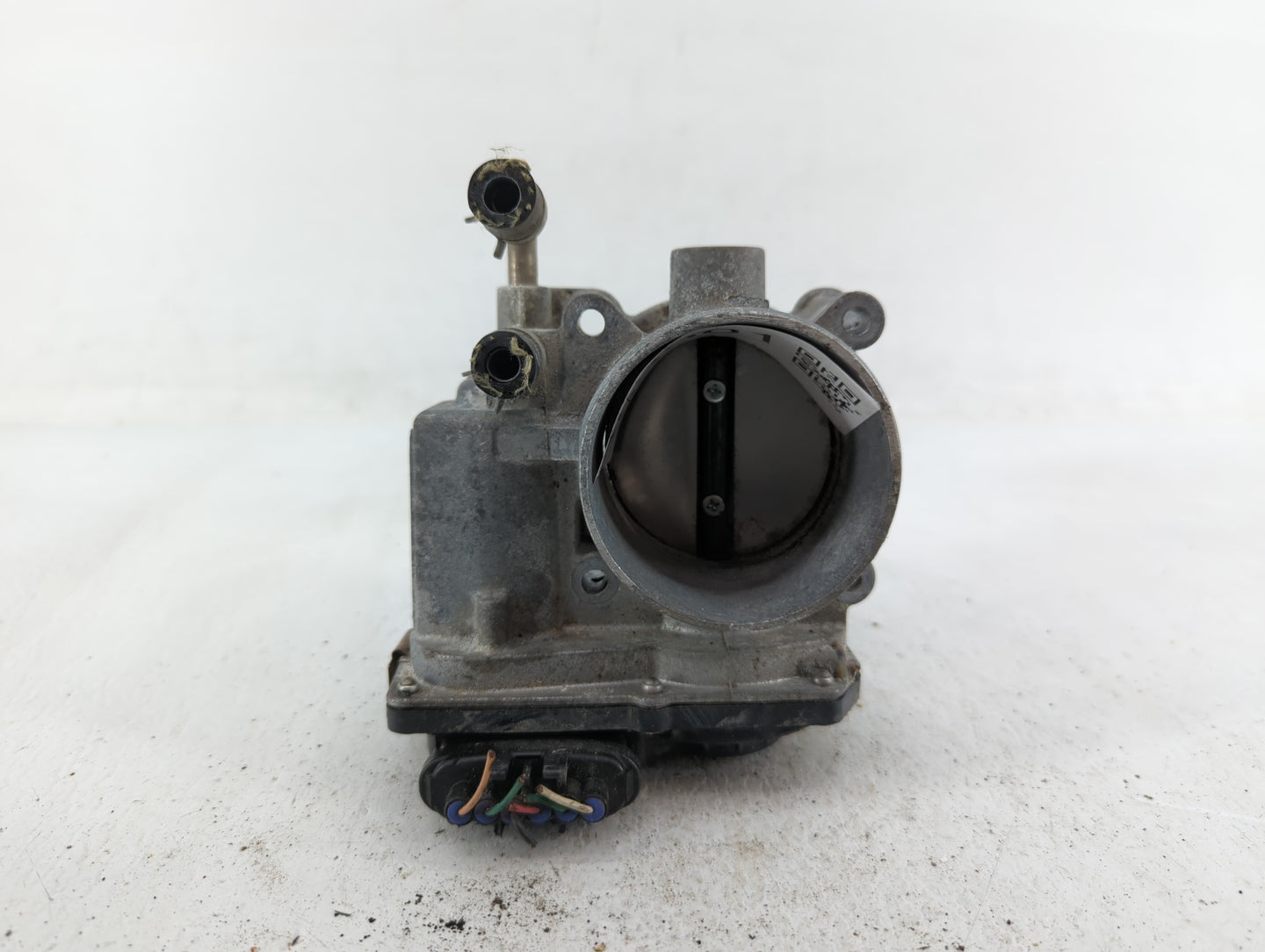 2013-2018 Nissan Altima Throttle Body P/N:3TA60-01 C 3TA60-01 B, 3TA60-01 A Fits Fits 2013 2014 2015 2016 2017 2018 2019 202