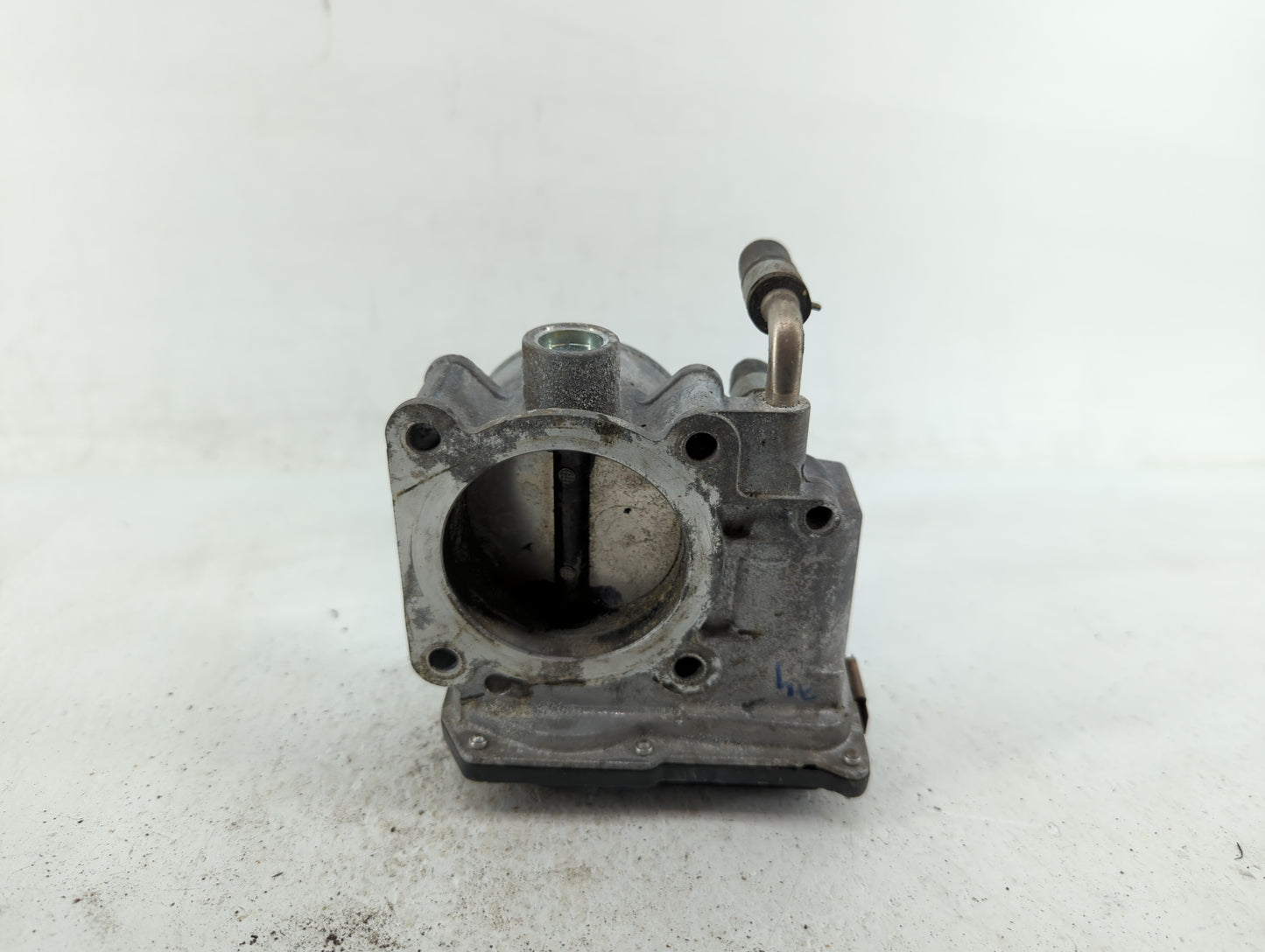 2013-2018 Nissan Altima Throttle Body P/N:3TA60-01 C 3TA60-01 B, 3TA60-01 A Fits Fits 2013 2014 2015 2016 2017 2018 2019 202