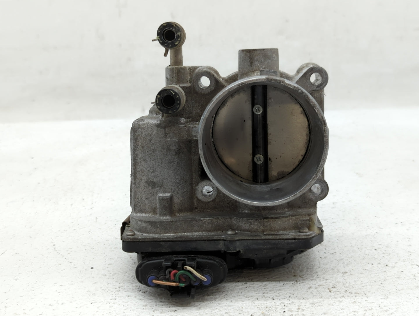 2013-2018 Nissan Altima Throttle Body P/N:3TA60-01 B 3TA60-01 C, 3TA60-01 A Fits Fits 2013 2014 2015 2016 2017 2018 2019 202