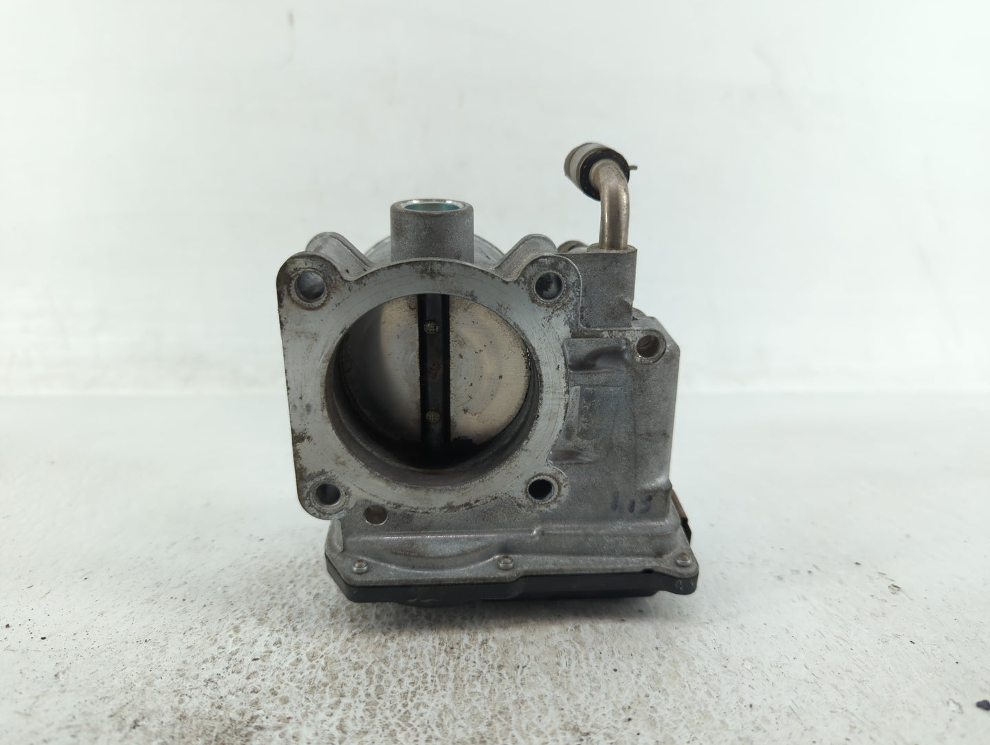 2013-2018 Nissan Altima Throttle Body P/N:3TA60-01 B 3TA60-01 C, 3TA60-01 A Fits Fits 2013 2014 2015 2016 2017 2018 2019 202