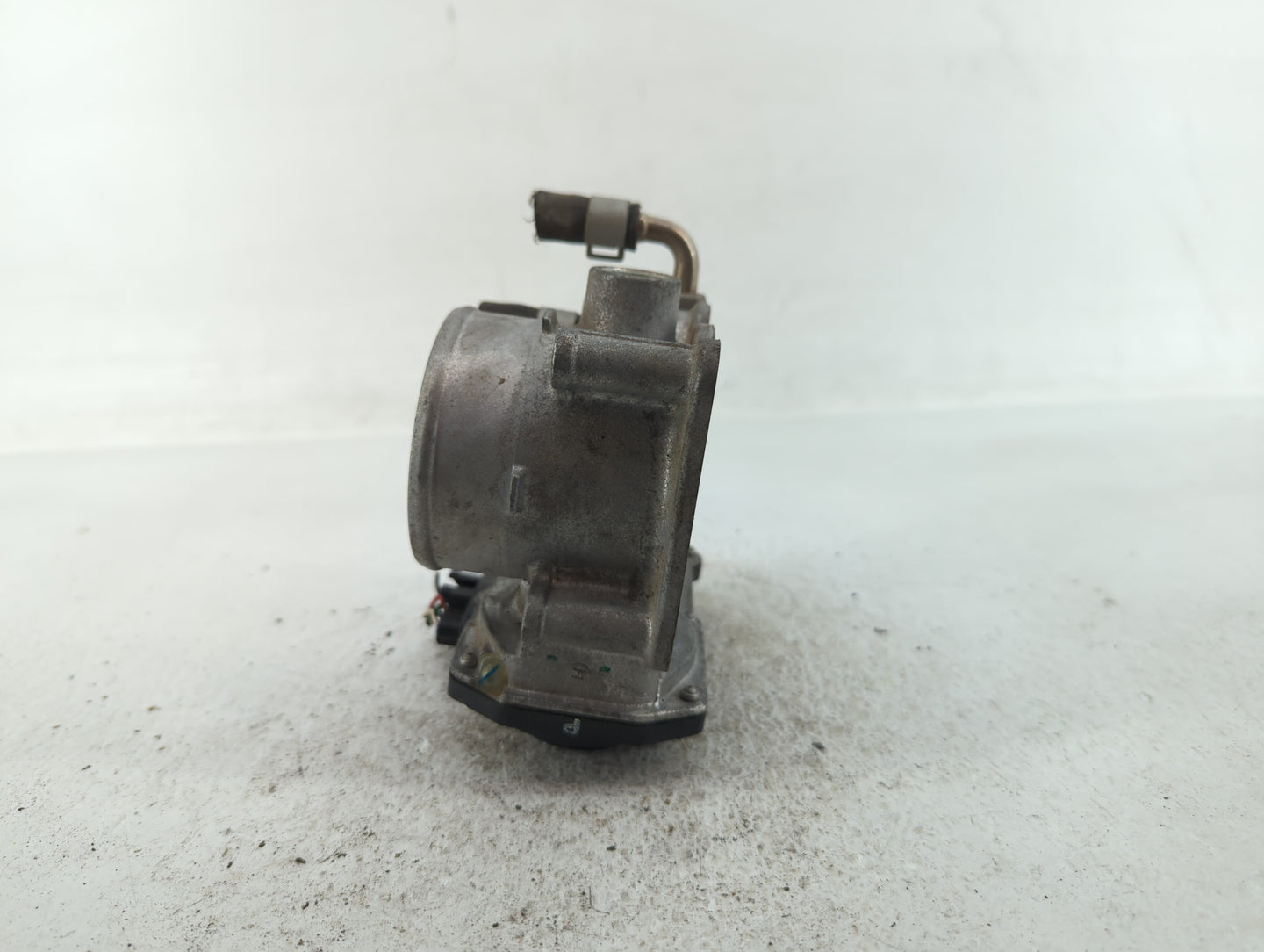 2013-2018 Nissan Altima Throttle Body P/N:3TA60-01 B 3TA60-01 C, 3TA60-01 A Fits Fits 2013 2014 2015 2016 2017 2018 2019 202