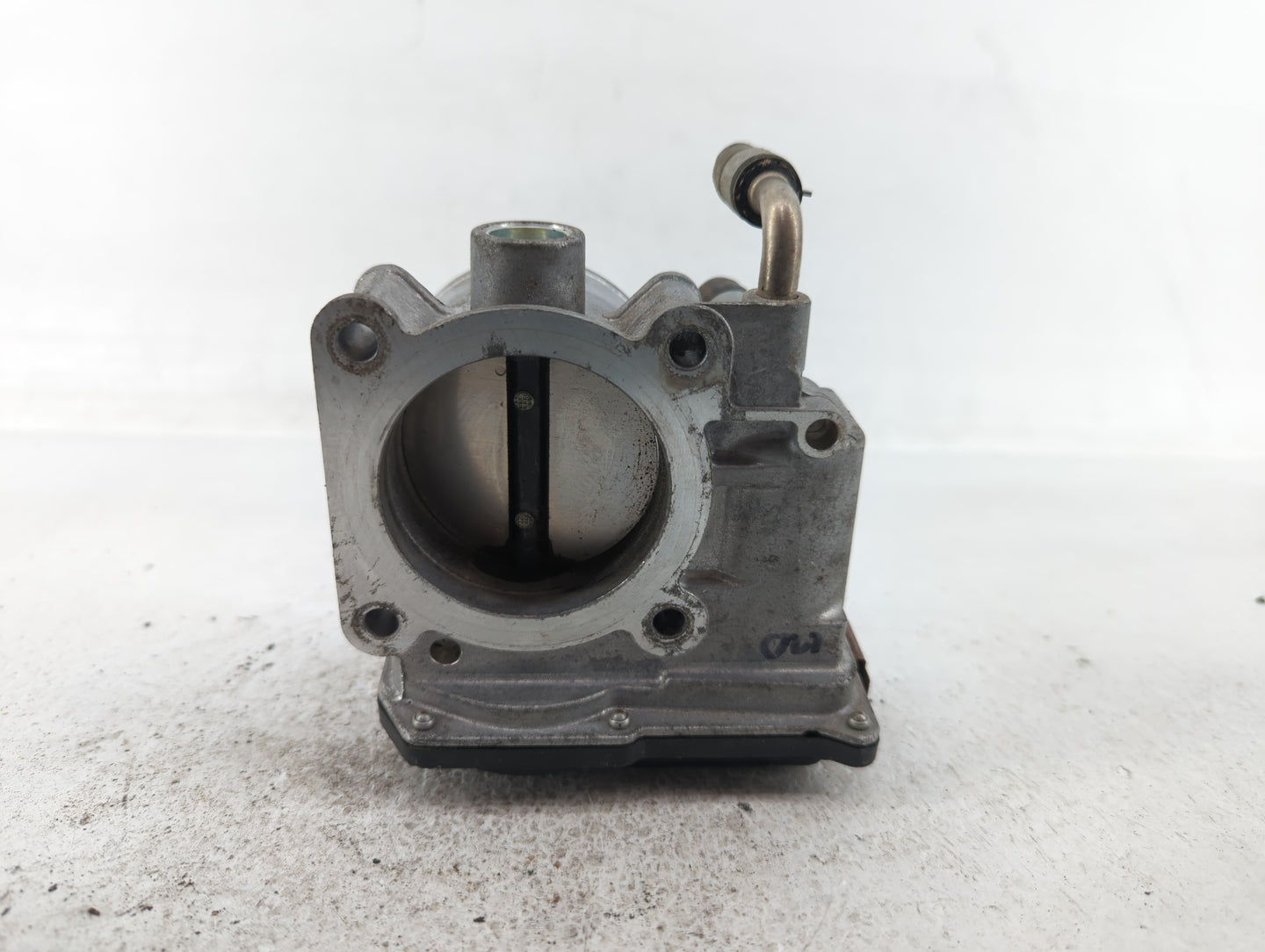 2013-2018 Nissan Altima Throttle Body P/N:3TA60-01 B 3TA60-01 C, 3TA60-01 A Fits Fits 2013 2014 2015 2016 2017 2018 2019 202