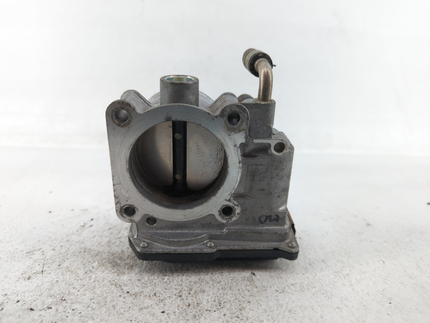 2013-2018 Nissan Altima Throttle Body P/N:3TA60-01 B 3TA60-01 C, 3TA60-01 A Fits Fits 2013 2014 2015 2016 2017 2018 2019 202