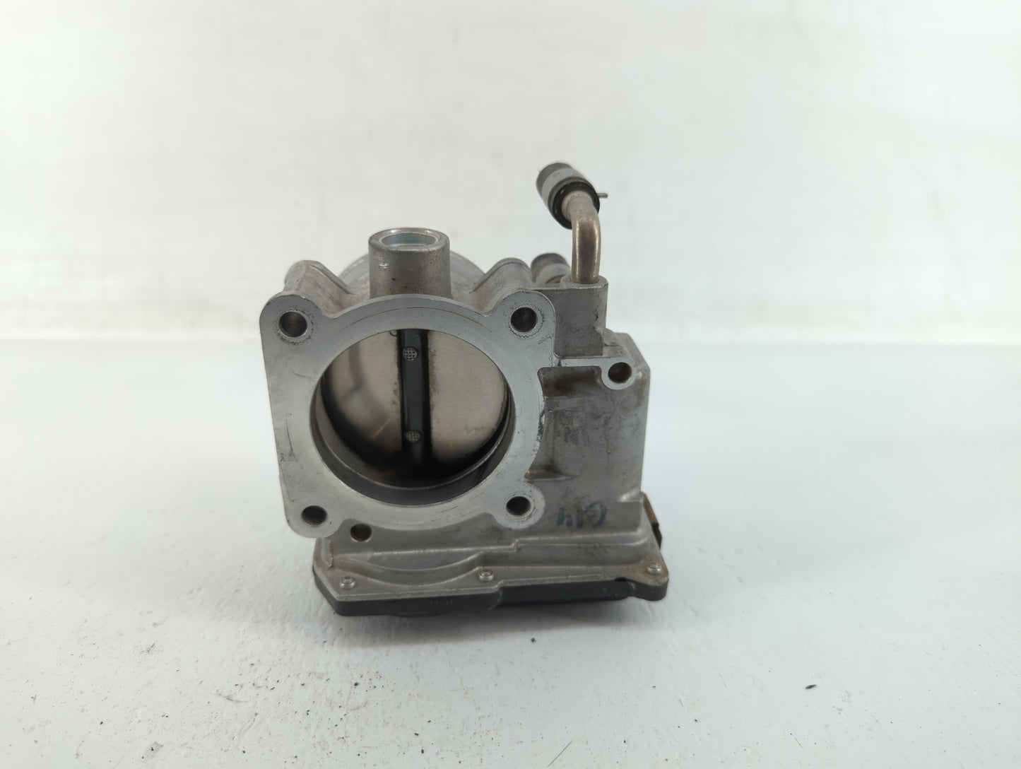 2013-2018 Nissan Altima Throttle Body P/N:3TA60-01 B 3TA60-01 C, 3TA60-01 A Fits Fits 2013 2014 2015 2016 2017 2018 2019 202
