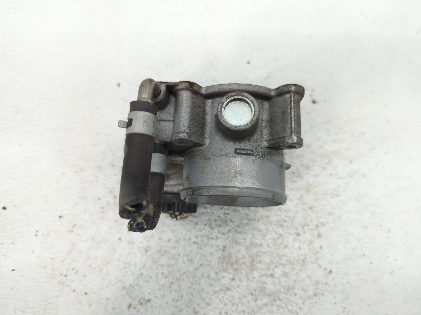 2013-2018 Nissan Altima Throttle Body P/N:5TA60-01 C Fits Fits 2013 2014 2015 2016 2017 2018 2019 2020 OEM Used Auto Parts -