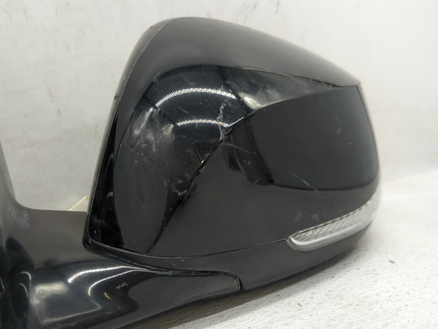 2018 Nissan Altima Driver Side View Mirror - Left Door Mirror OEM Used - Oemusedautoparts1.com
