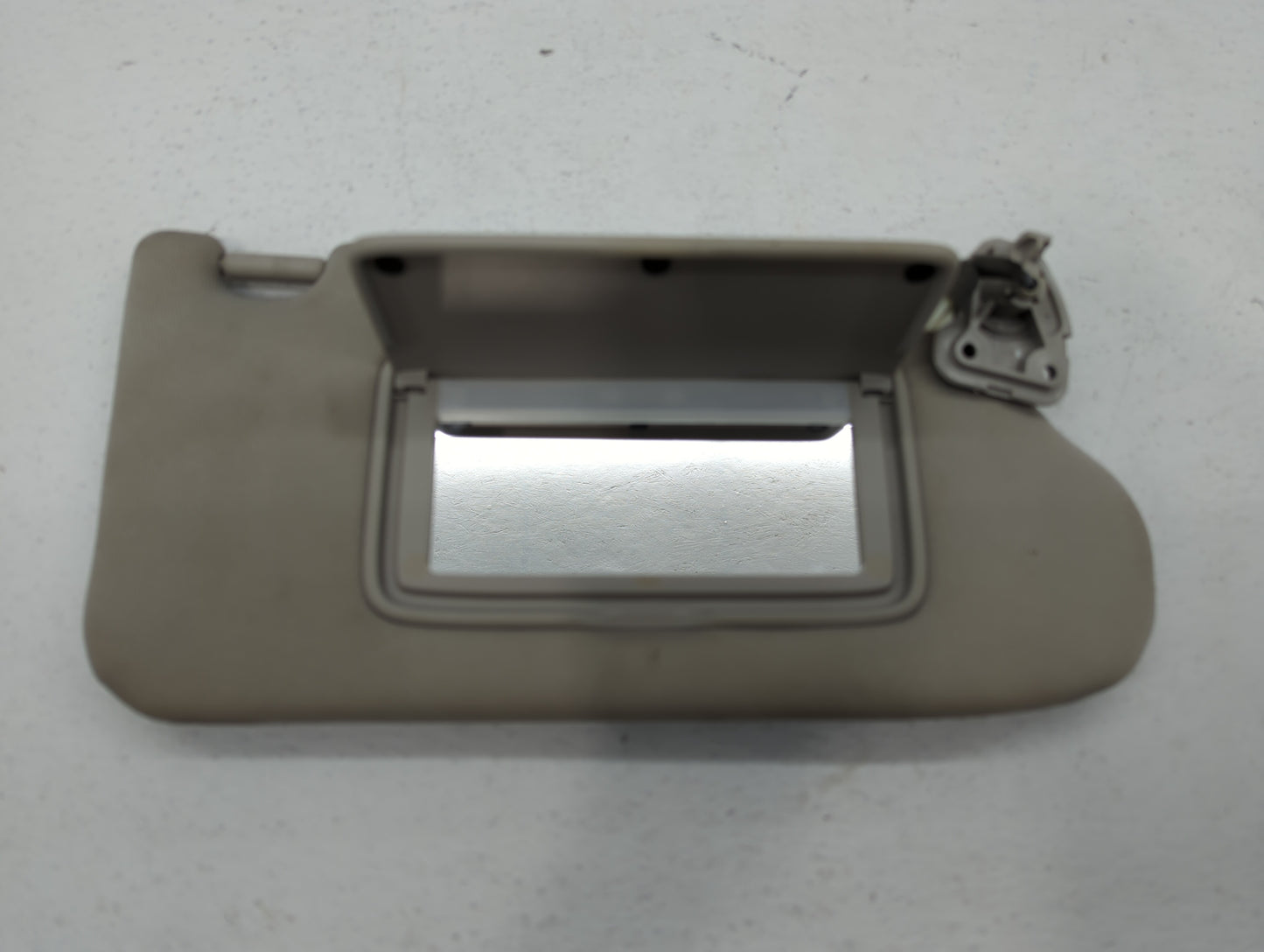 2013-2018 Nissan Altima Sun Visor Shade Replacement Passenger Right Mirror Fits Fits 2013 2014 2015 2016 2017 2018 OEM Used 
