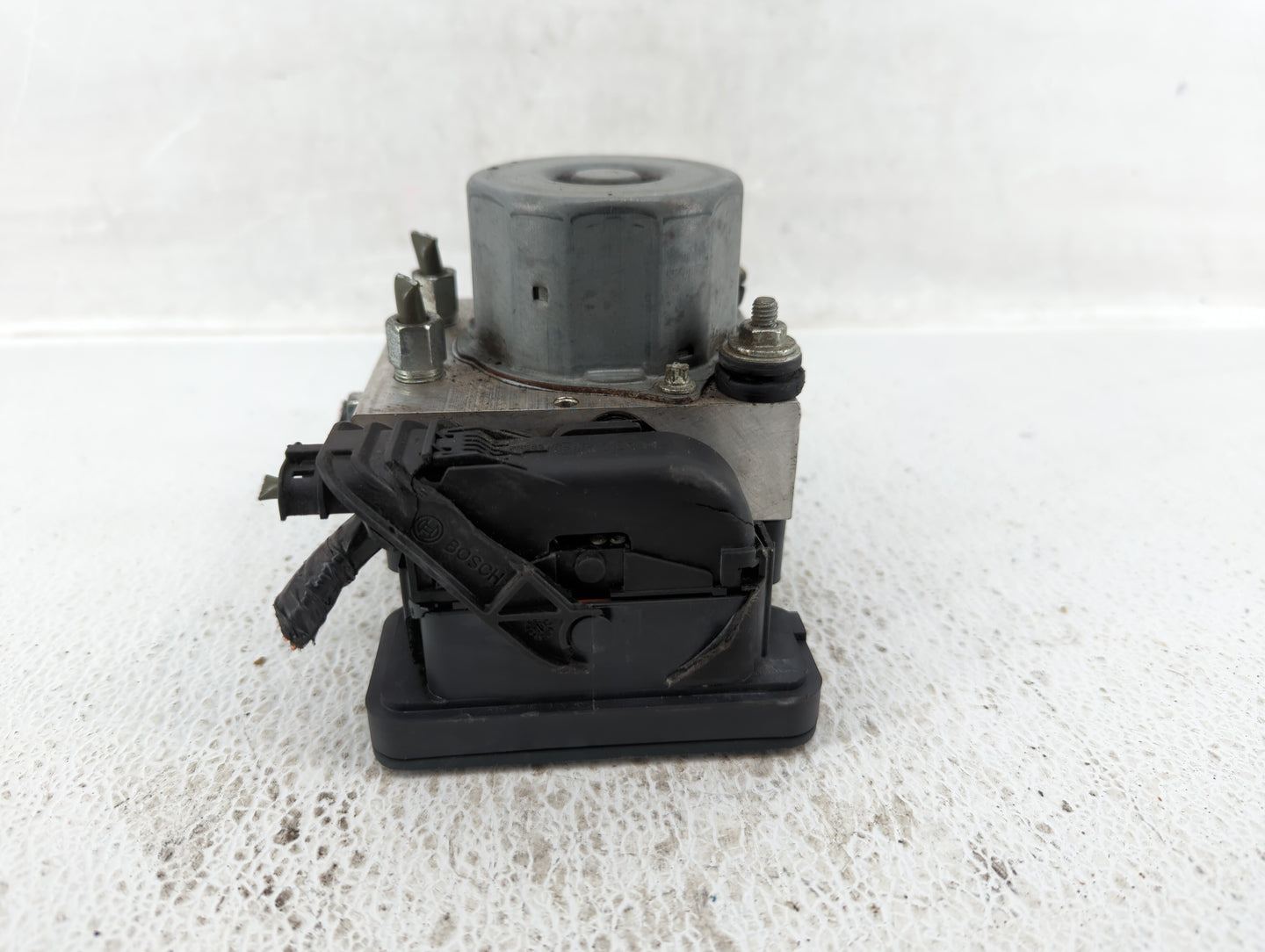 2017-2018 Nissan Altima ABS Pump Control Module Replacement P/N:47660 9HU0A 47660 9HS0A Fits Fits 2017 2018 OEM Used Auto Pa