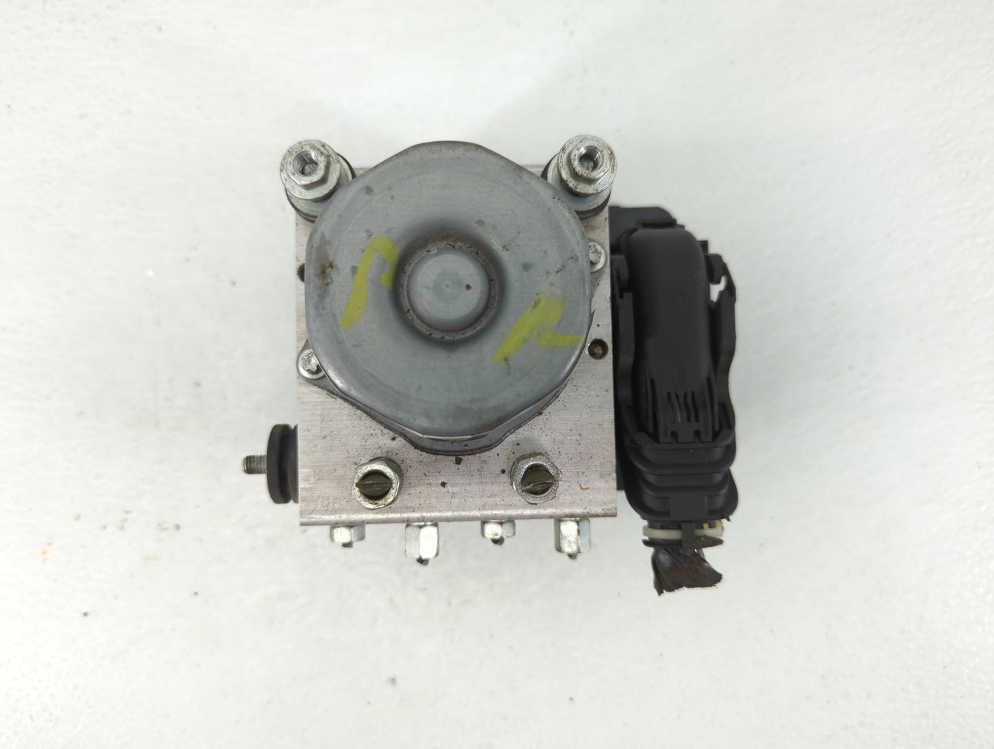 2017-2018 Nissan Altima ABS Pump Control Module Replacement P/N:47660 9HU0A Fits Fits 2017 2018 OEM Used Auto Parts - Oemuse