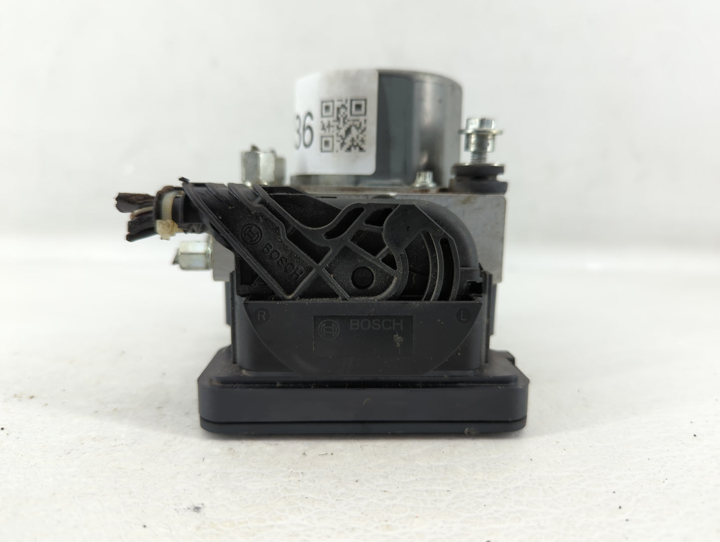 2017-2018 Nissan Altima ABS Pump Control Module Replacement P/N:47660 9HU0A Fits Fits 2017 2018 OEM Used Auto Parts - Oemuse