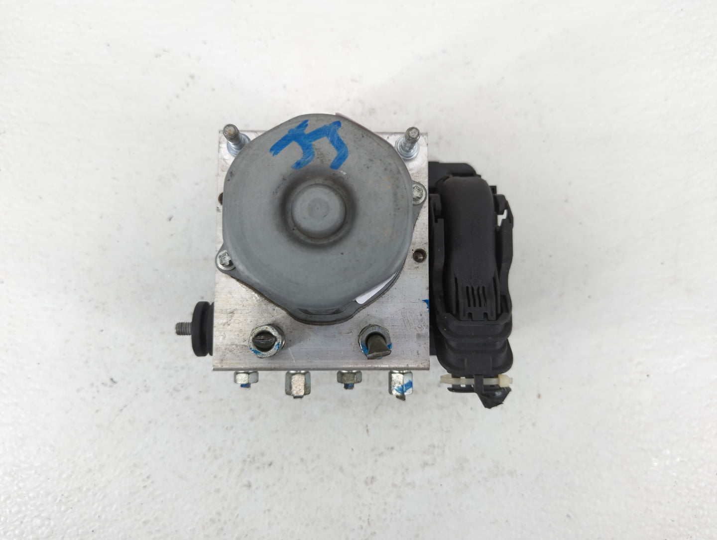 2017-2018 Nissan Altima ABS Pump Control Module Replacement P/N:47660 9HU0A Fits Fits 2017 2018 OEM Used Auto Parts - Oemuse