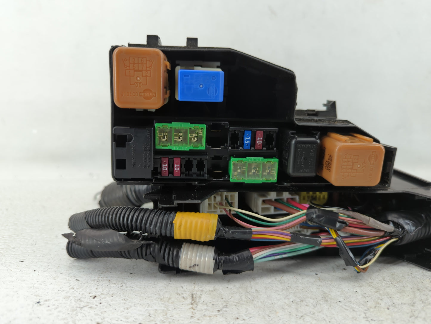 2018 Nissan Altima Fusebox Fuse Box Panel Relay Module P/N:7154-5763-30 7254-5763-30, 24381 7990A Fits OEM Used Auto Parts -