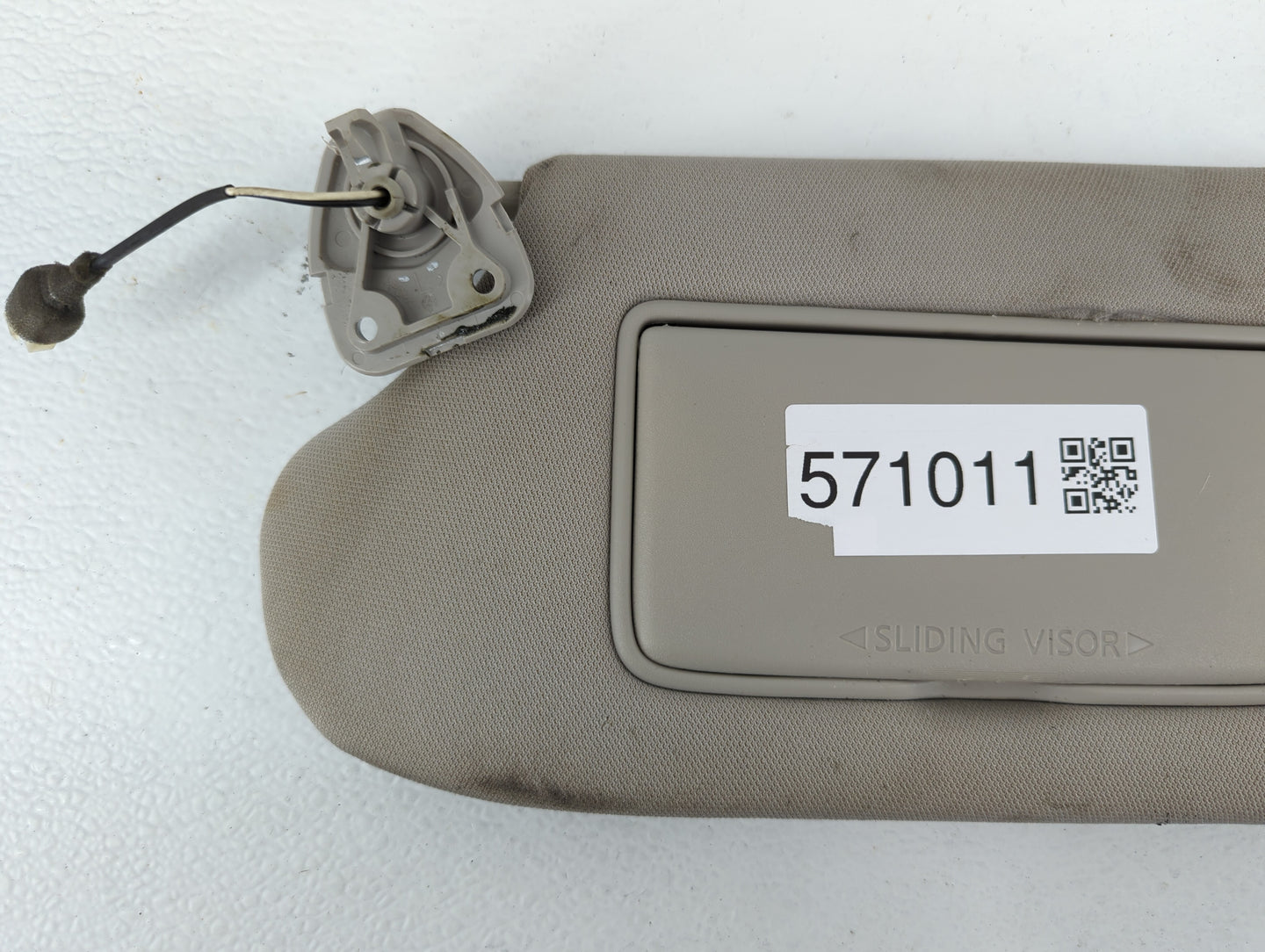 2013-2018 Nissan Altima Sun Visor Shade Replacement Driver Left Mirror Fits Fits 2013 2014 2015 2016 2017 2018 OEM Used Auto