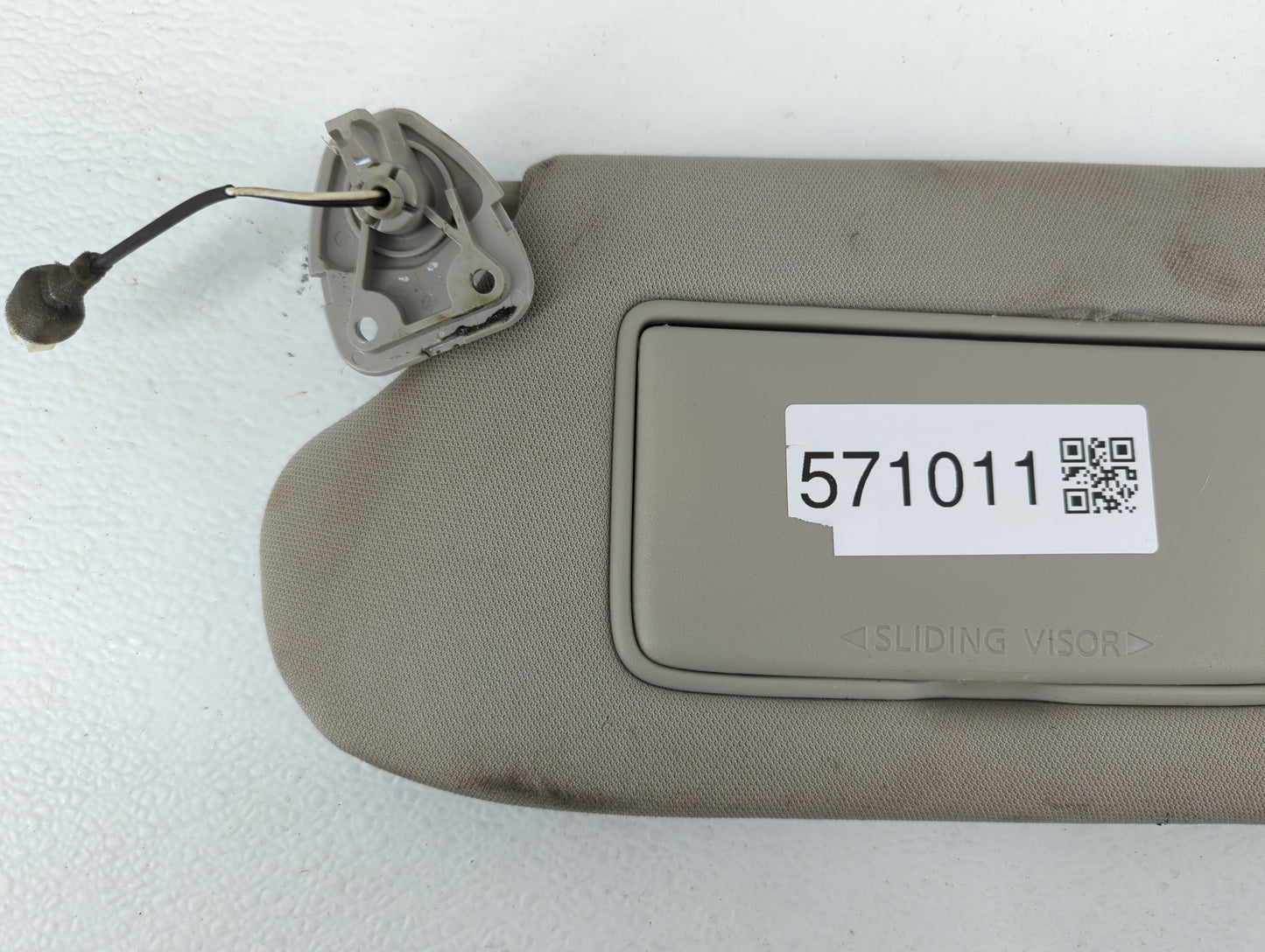 2013-2018 Nissan Altima Sun Visor Shade Replacement Driver Left Mirror Fits Fits 2013 2014 2015 2016 2017 2018 OEM Used Auto