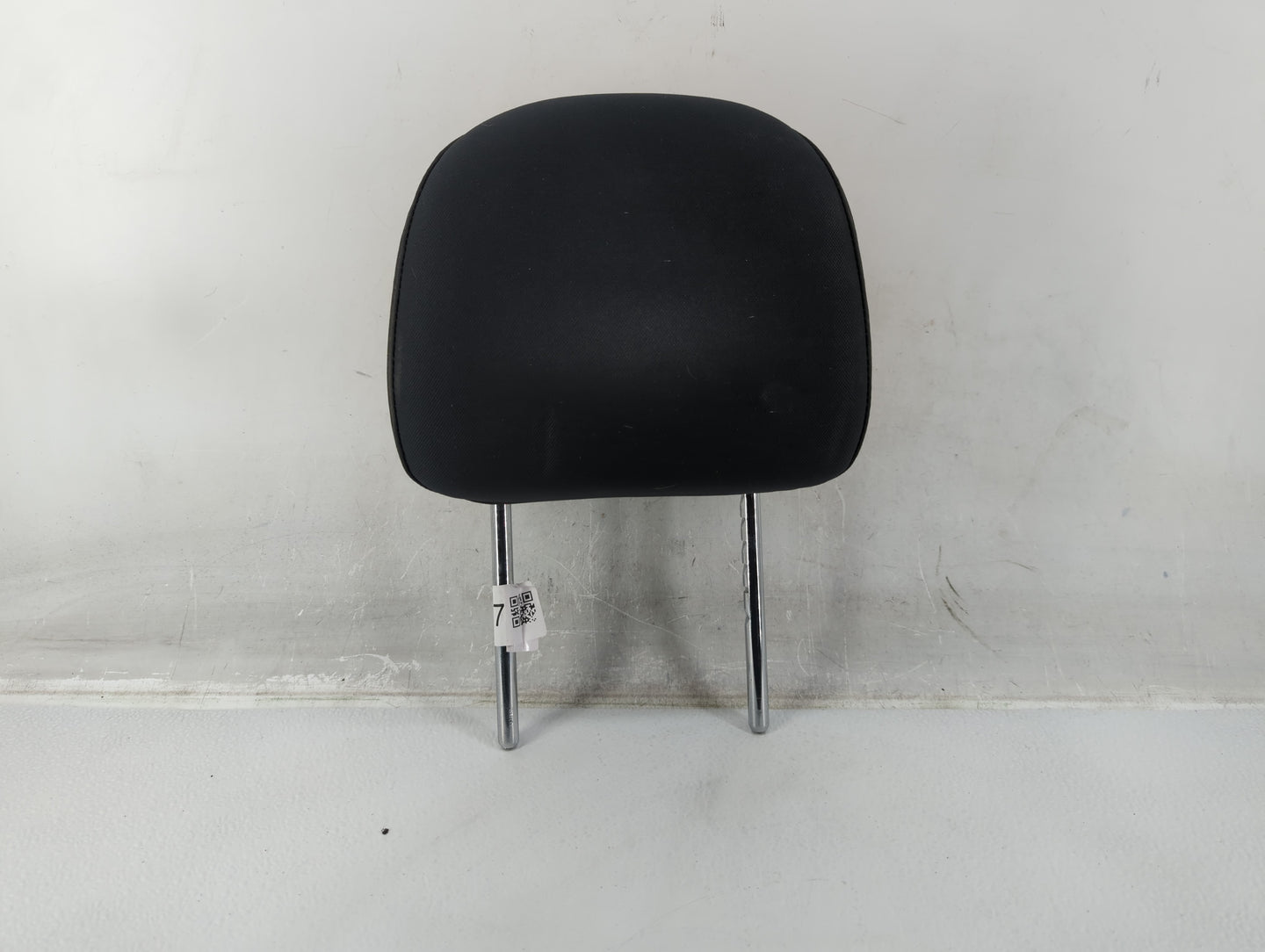 2018 Nissan Altima Headrest Head Rest Front Driver Passenger Seat Fits OEM Used Auto Parts - Oemusedautoparts1.com