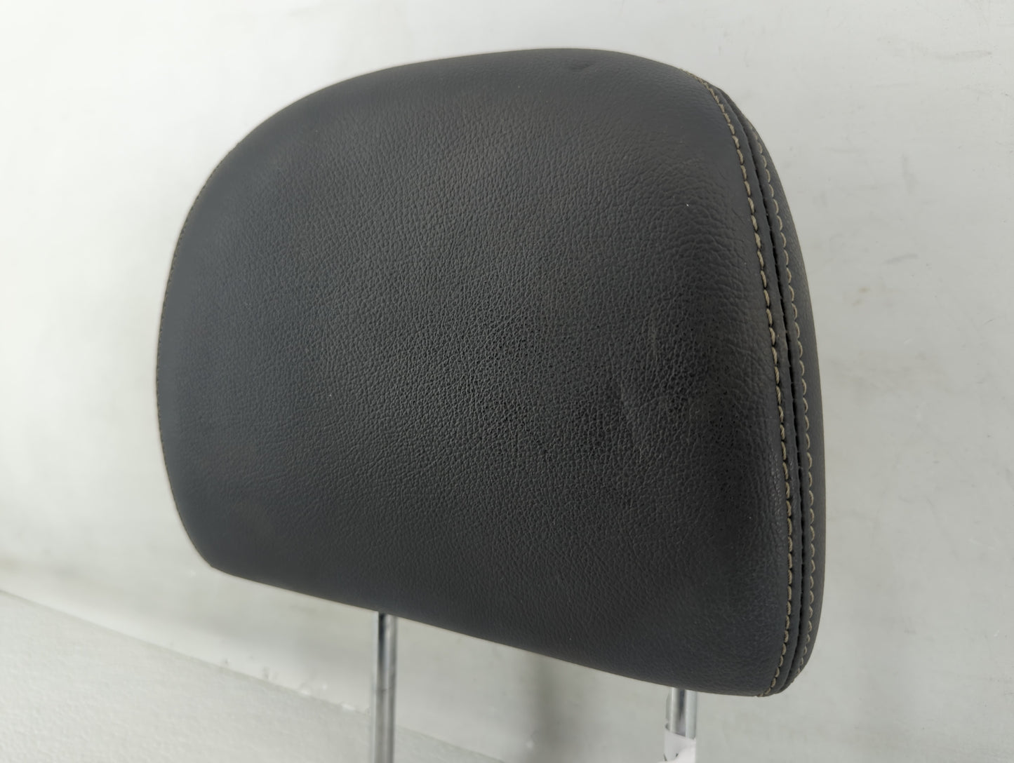 2018 Nissan Altima Headrest Head Rest Front Driver Passenger Seat Fits OEM Used Auto Parts - Oemusedautoparts1.com