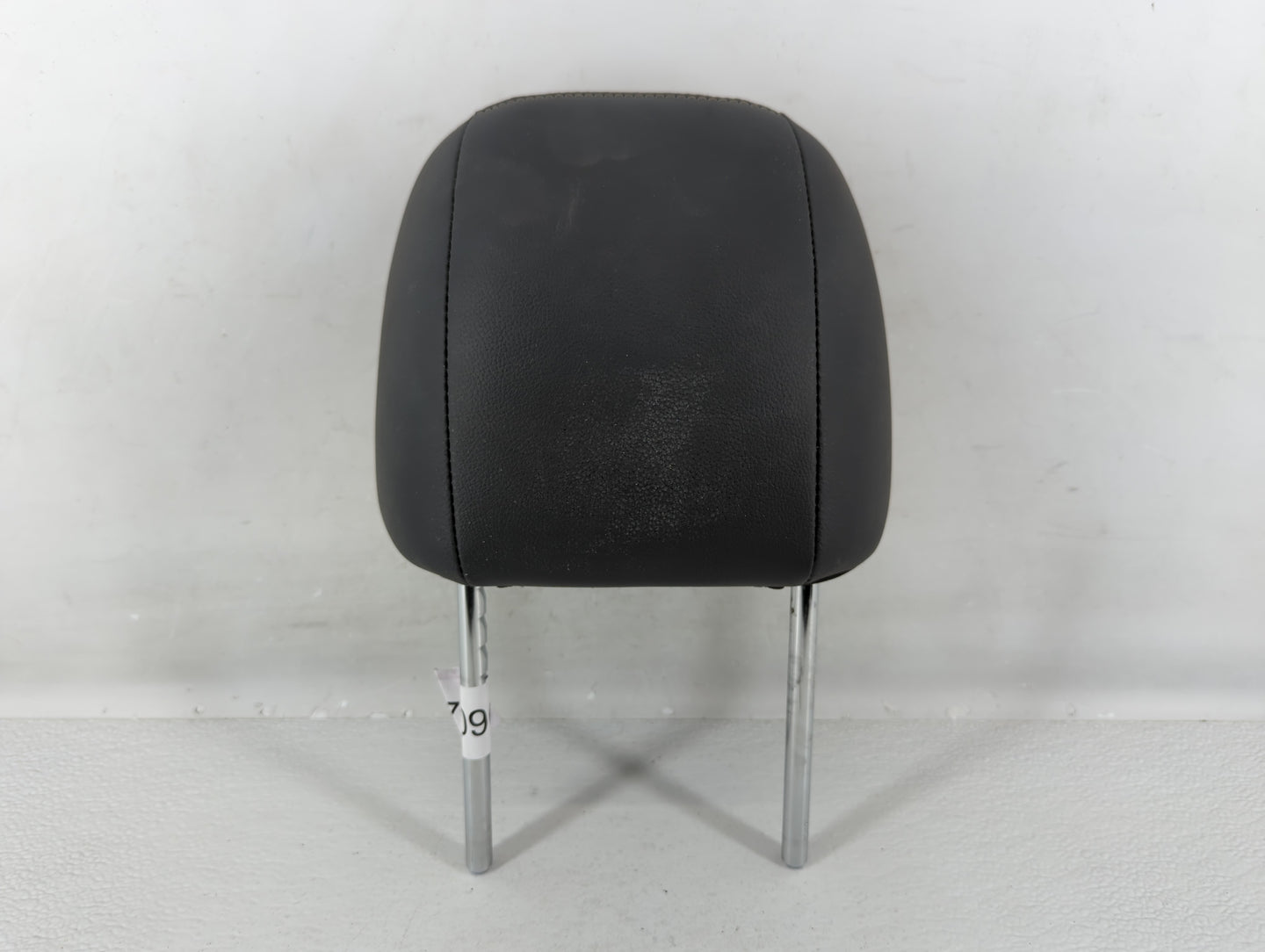 2018 Nissan Altima Headrest Head Rest Front Driver Passenger Seat Fits OEM Used Auto Parts - Oemusedautoparts1.com