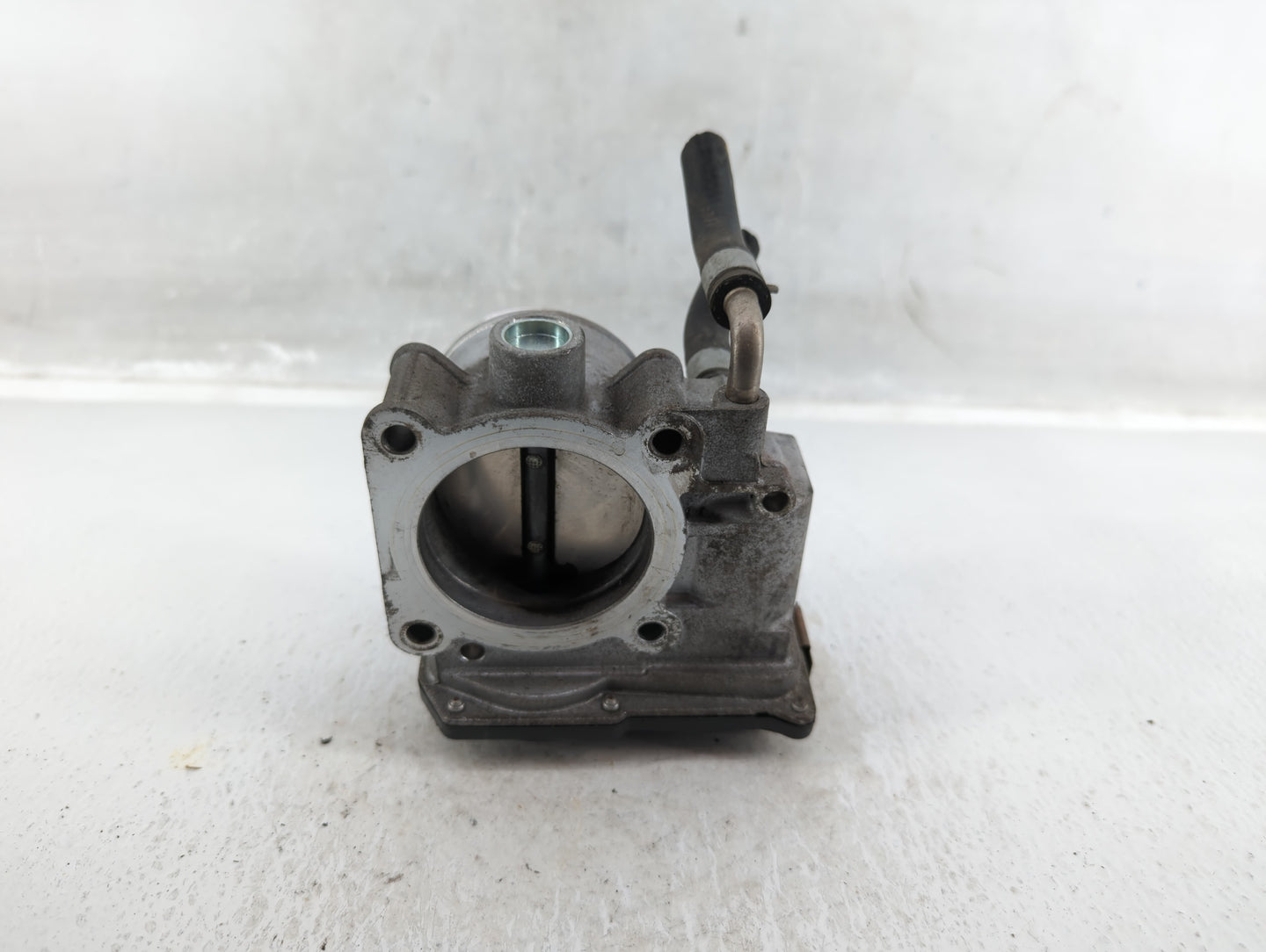 2013-2018 Nissan Altima Throttle Body P/N:00905 7123, 3TA60-01 Fits Fits 2013 2014 2015 2016 2017 2018 2019 2020 OEM Used Au